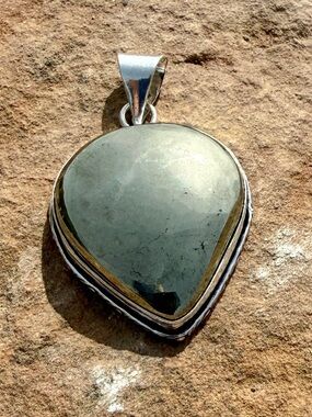 925 Sterling Silver Teardrop Pyrite Pendant in Metallic Gray